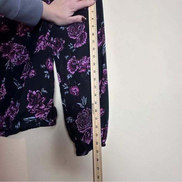 Torrid Black Pink Floral Chiffon Cage Crisscross Back Blouse Women’s Size 1X - Picture 13 of 13